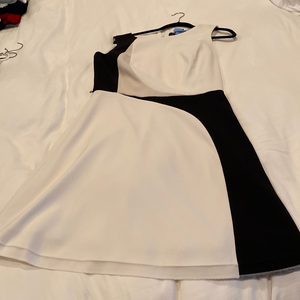 White House black market classic dress